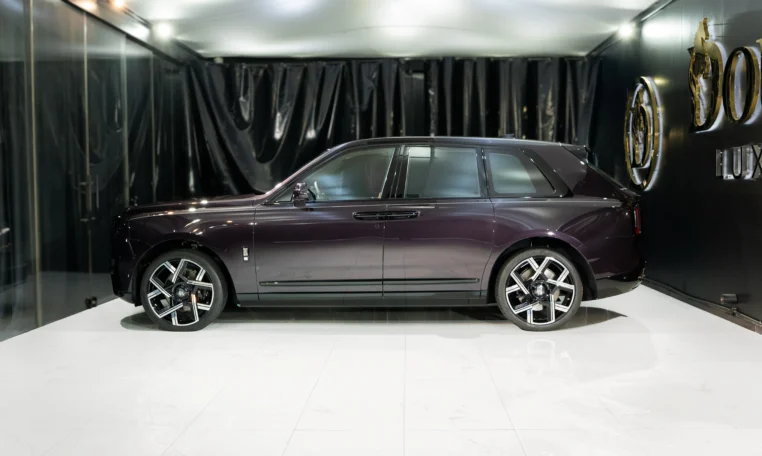 Rolls Royce Cullinan Black Badge Kit for sale in Dubai
