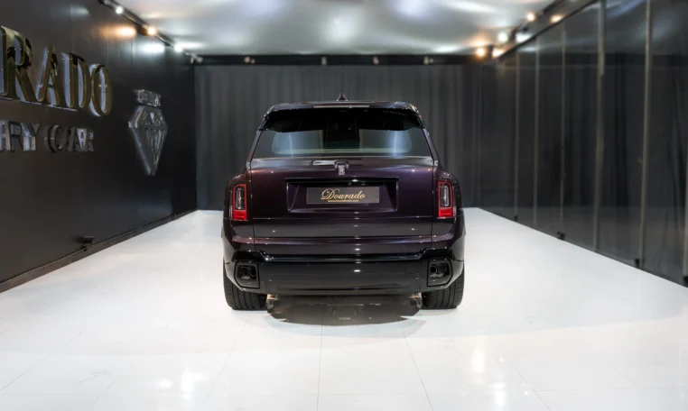 Rolls Royce Cullinan Black Badge Kit for sale in Dubai
