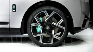 Rolls Royce Cullinan Black Badge Kit for sale in Dubai