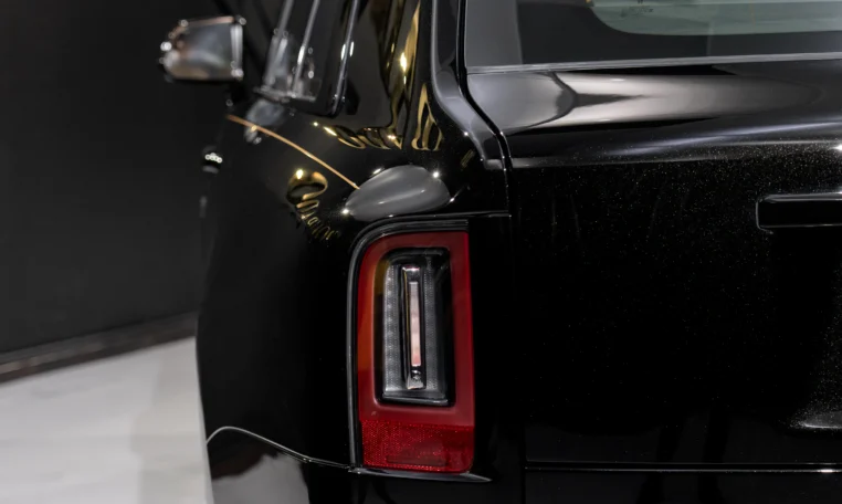 Rolls Royce Cullinan Black Badge Kit for sale in Dubai