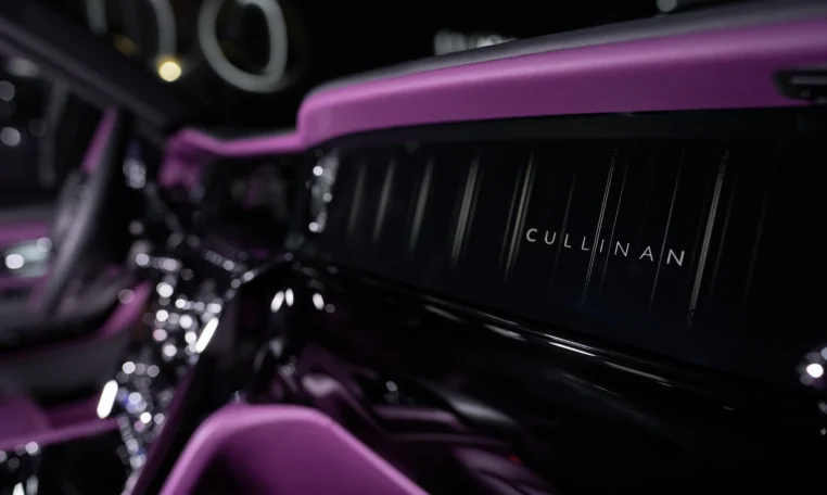 Rolls Royce Cullinan Black Badge Kit for sale in Dubai