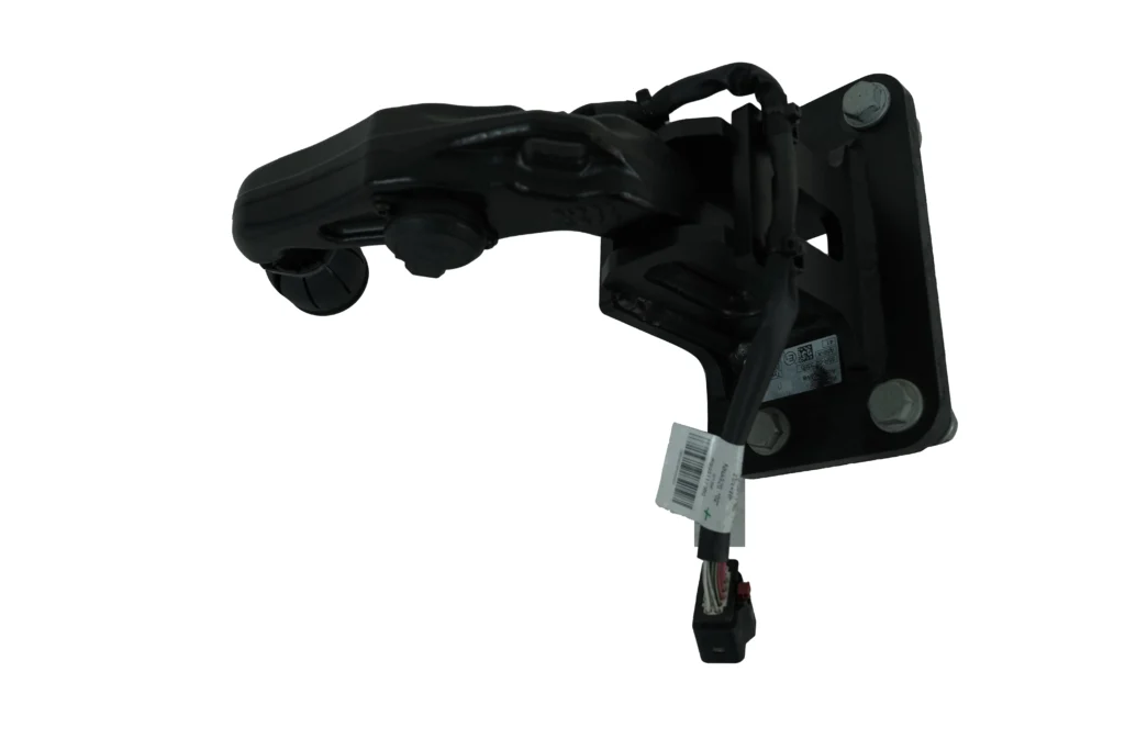 Mercedes Benz G63 2025 Tow Bar Low Head Black OEM A4653102600 for sale in Dubai 03