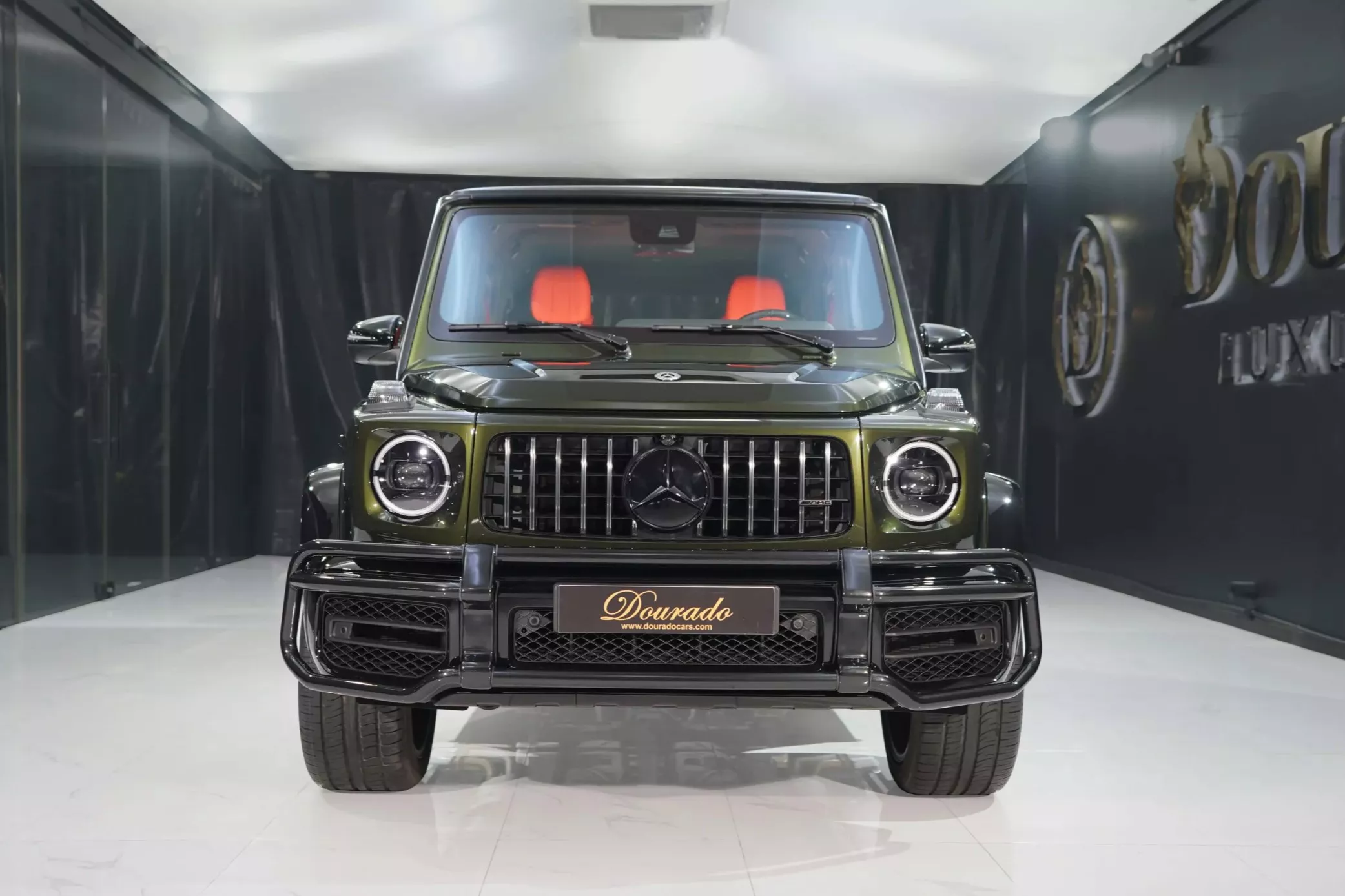 Mercedes-Benz-G63-AMG-for-sale-in-Dubai-002-scaled