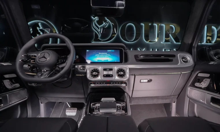 Mercedes Benz G63 AMG for sale in dubai 17