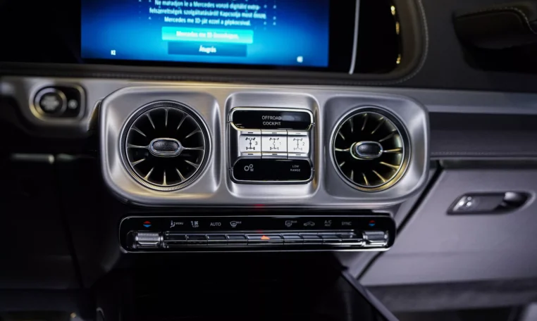 Mercedes Benz G63 AMG for sale in dubai 18