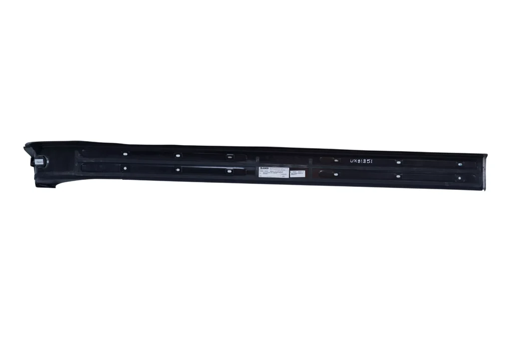 Rolls Royce WraithDawn LH Treadplate silver OEM 374761 for sale in dubai 02
