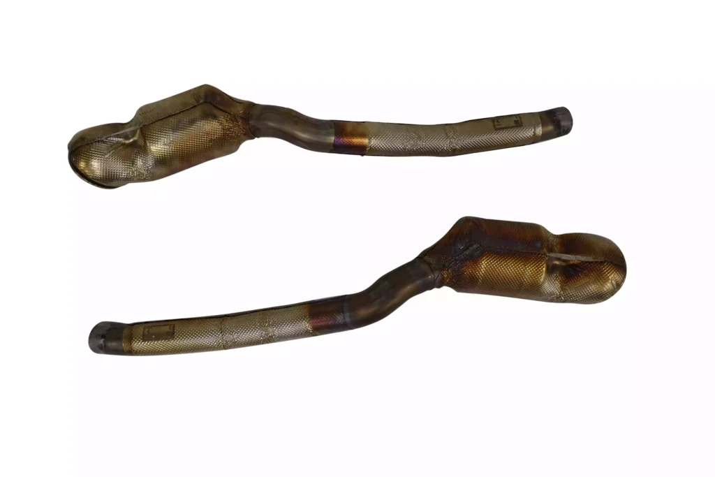 Ferrari-812-Complete-Left-Right-Catalytic-Converter-Silver-OEM-275463-275462-for-sale-in-dubai-scaled