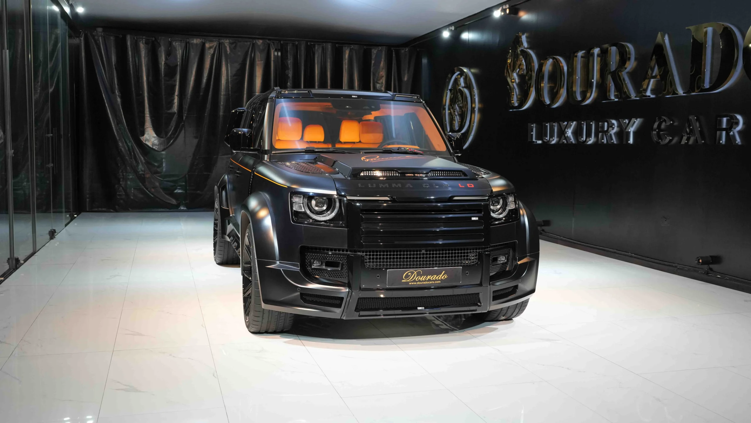 Groundbreaking Prestige in the Land Rover