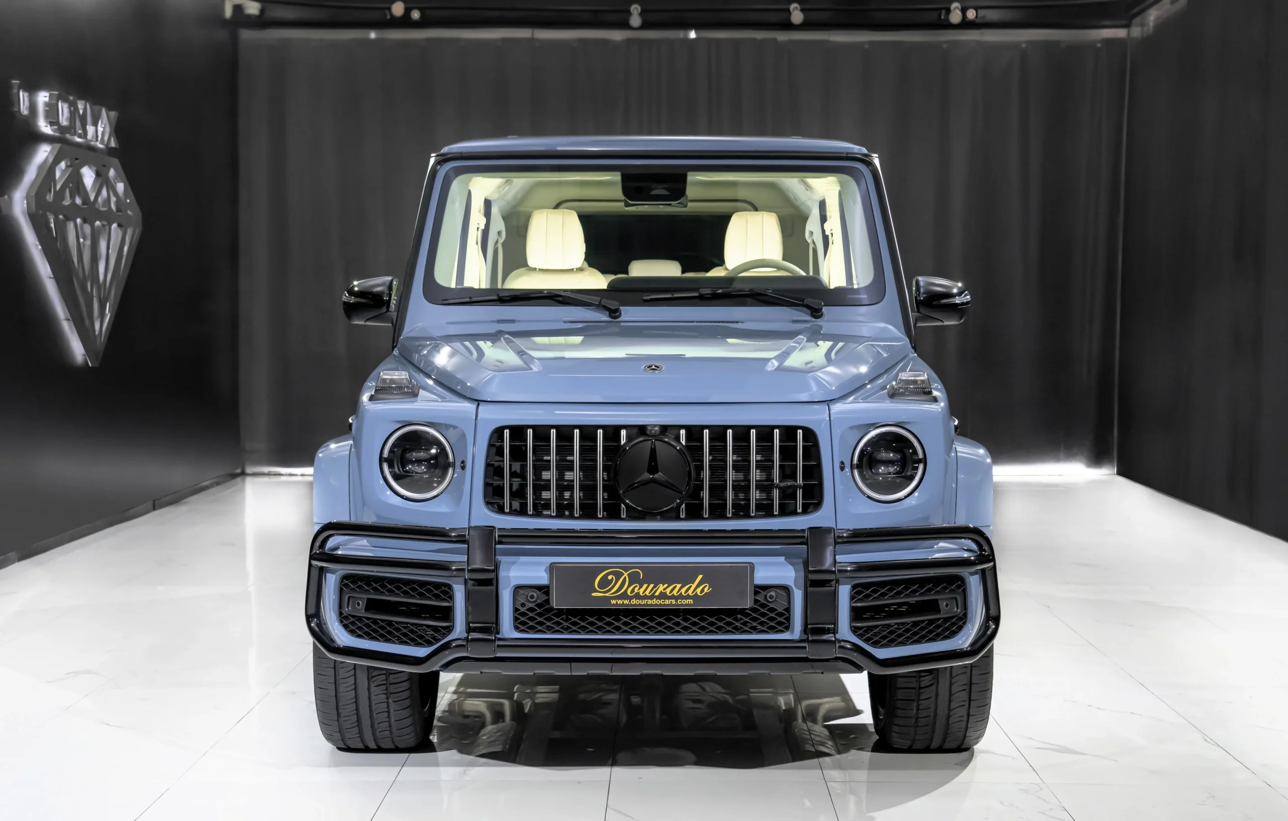 Awe-inspiring Hot Stone in the Illustrious G63