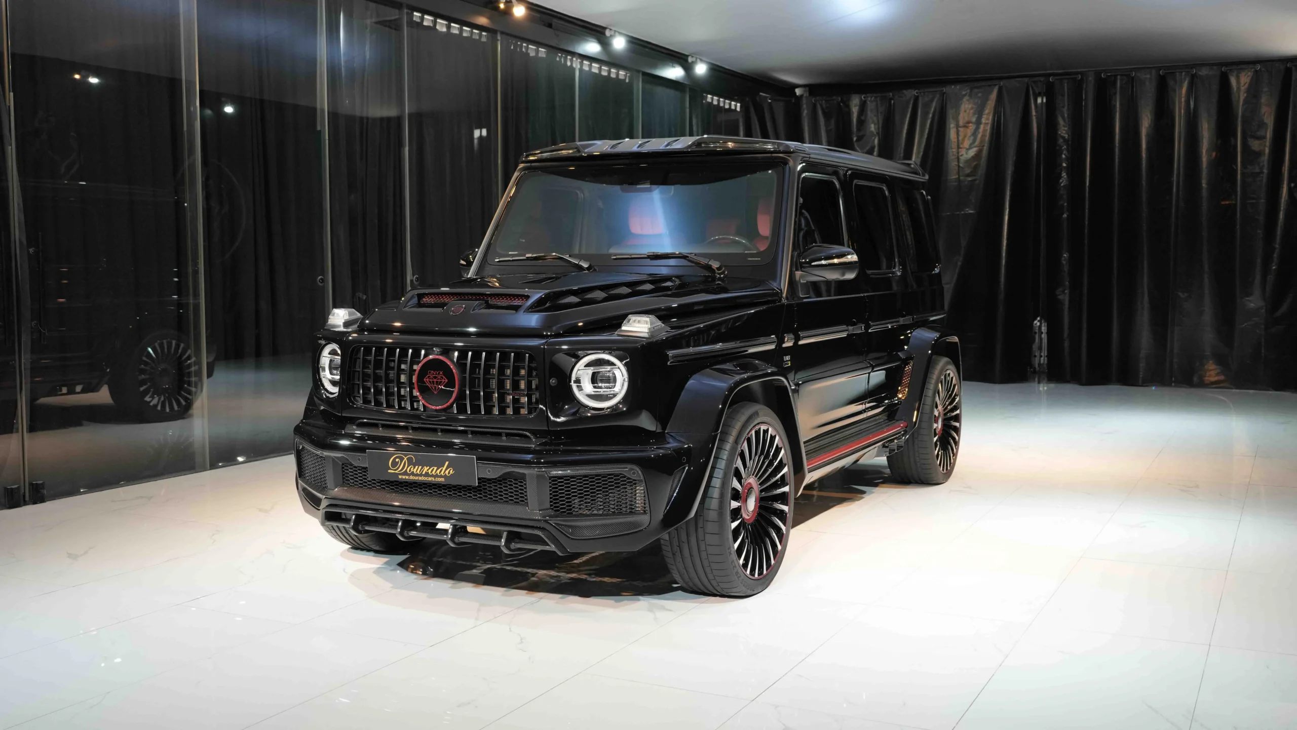 Illustrious Captivating Onyx Concept in