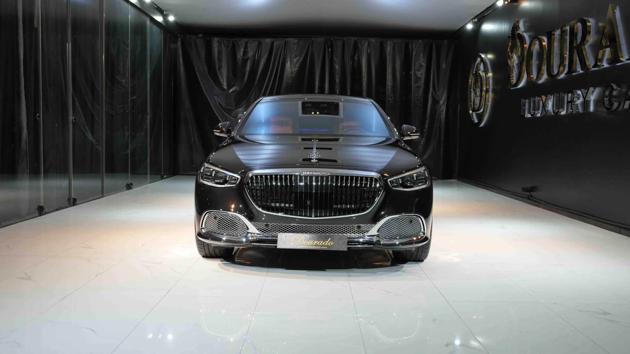 Jaw-dropping Premium guide tailored in the s class