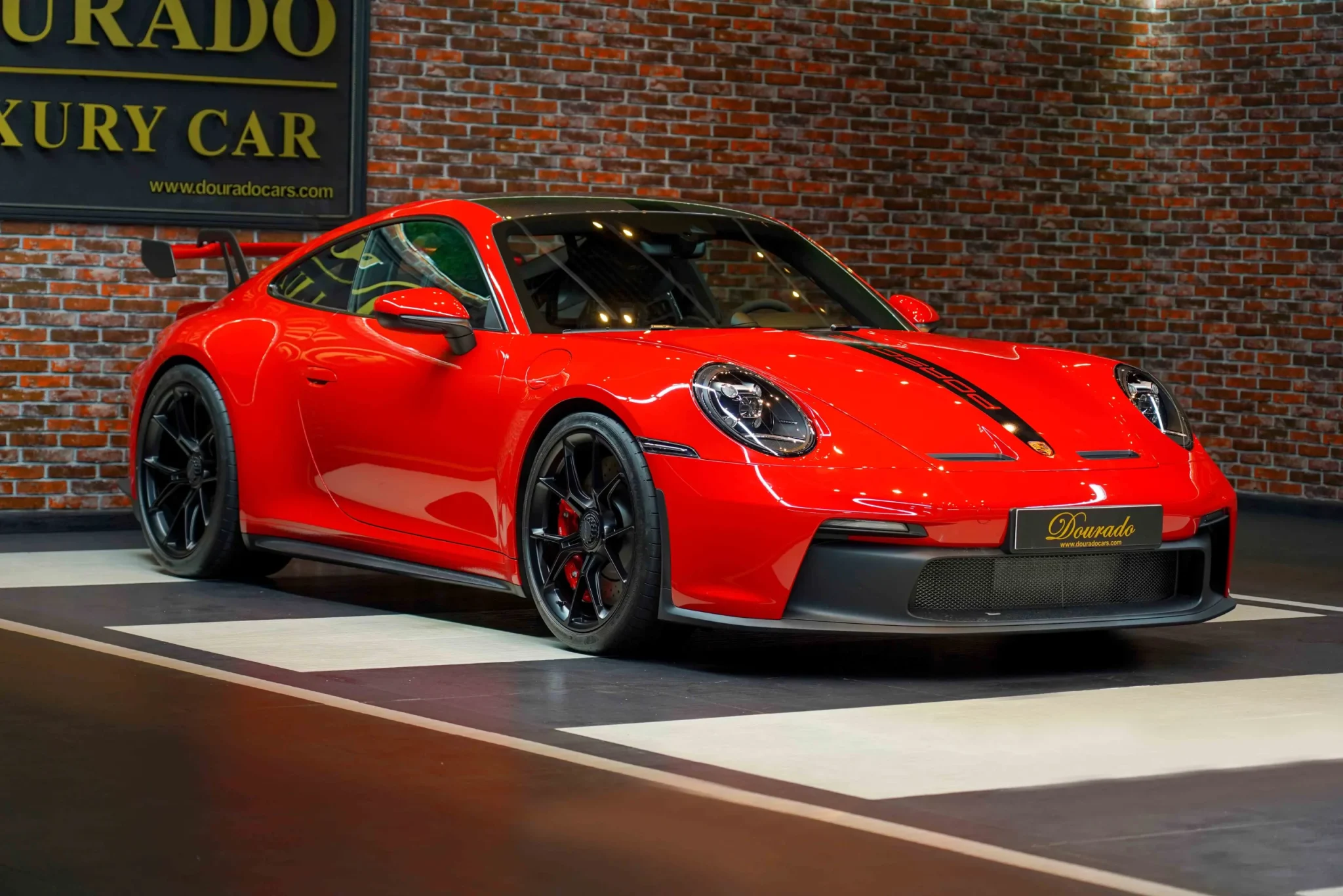 Elite Thrilling Dominant GT3X In The Spotlight