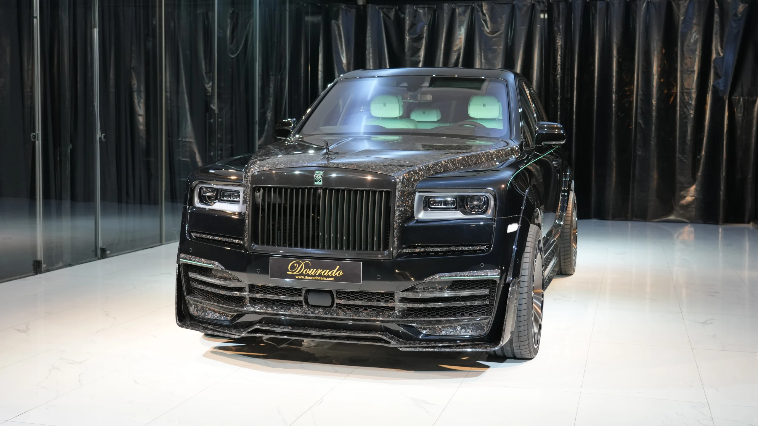 Dominant Brilliance in the Onyx Concept Bespoke