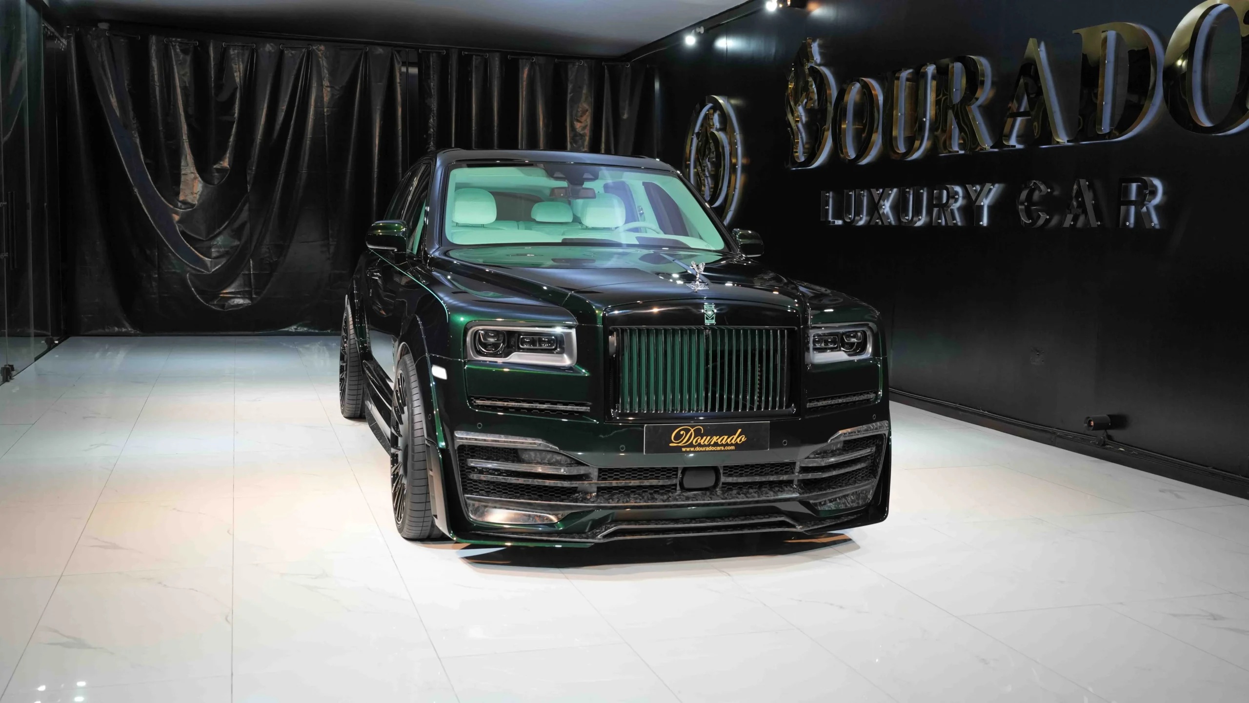 Impressive Signature Rolls Royce in the Best