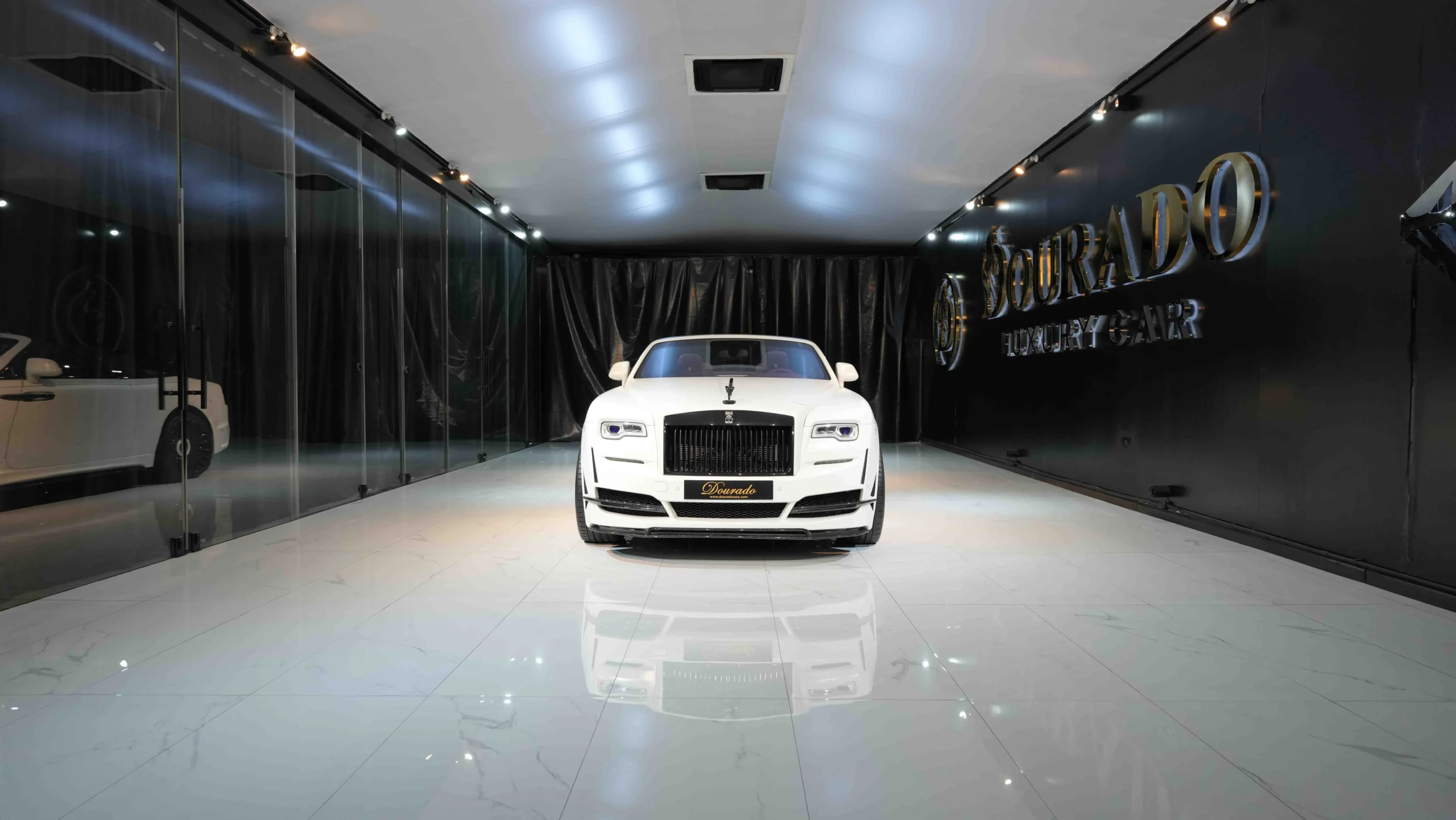 Exclusive in the Impressive rolls royce with