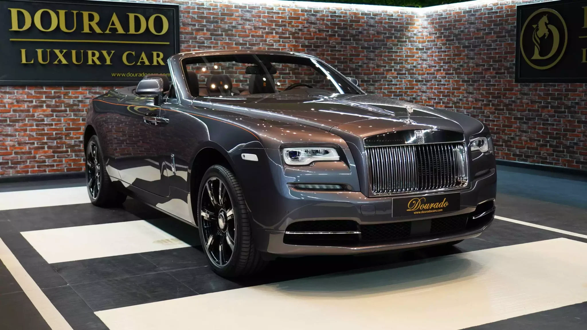 Premium Guide to the Stunning Rolls-Royce Dawn