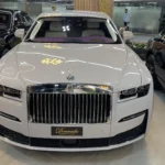Sensational Rolls Royce with the Distinguished