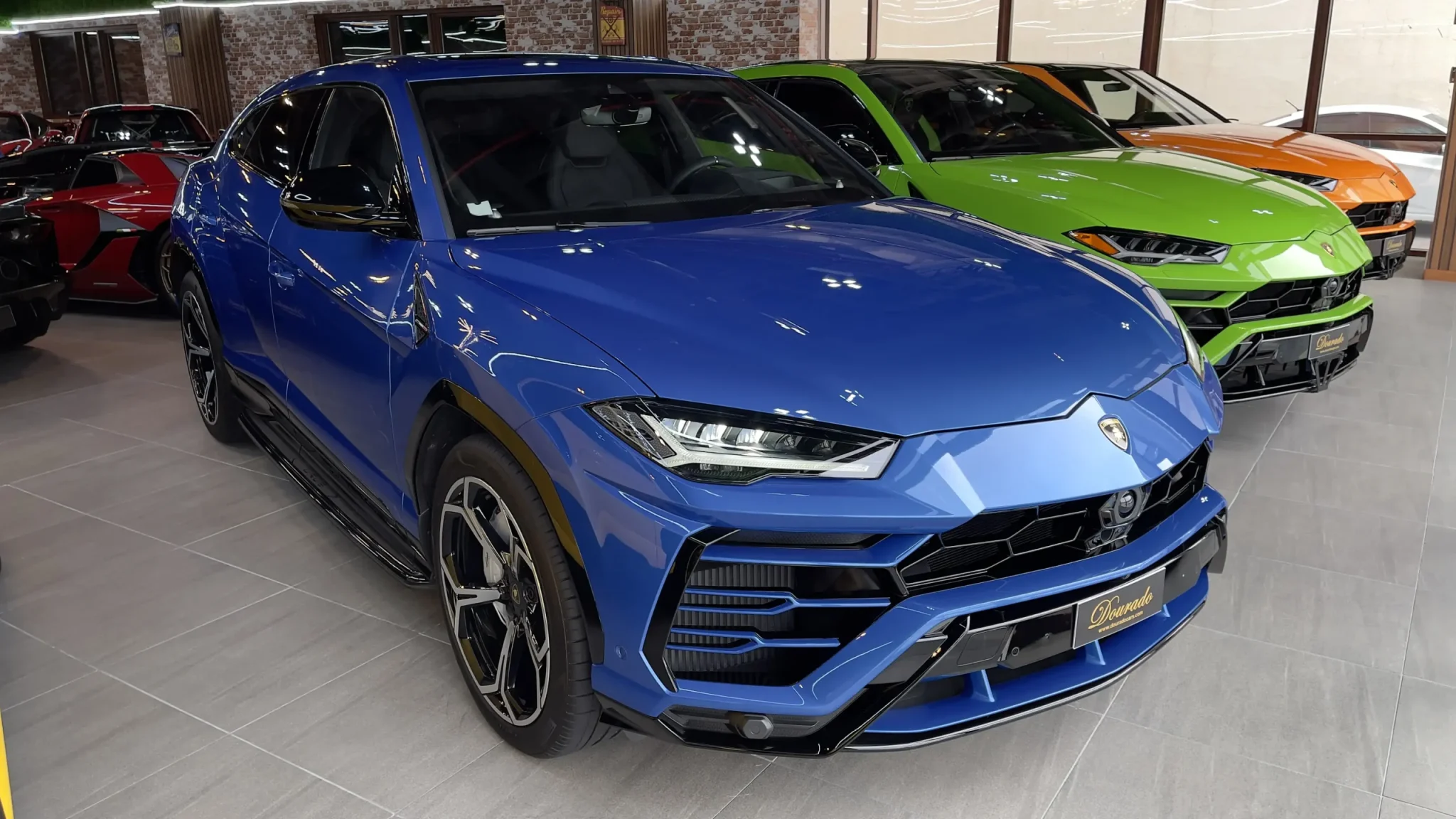 Elite Next-level in the Urus S with Your Stunning