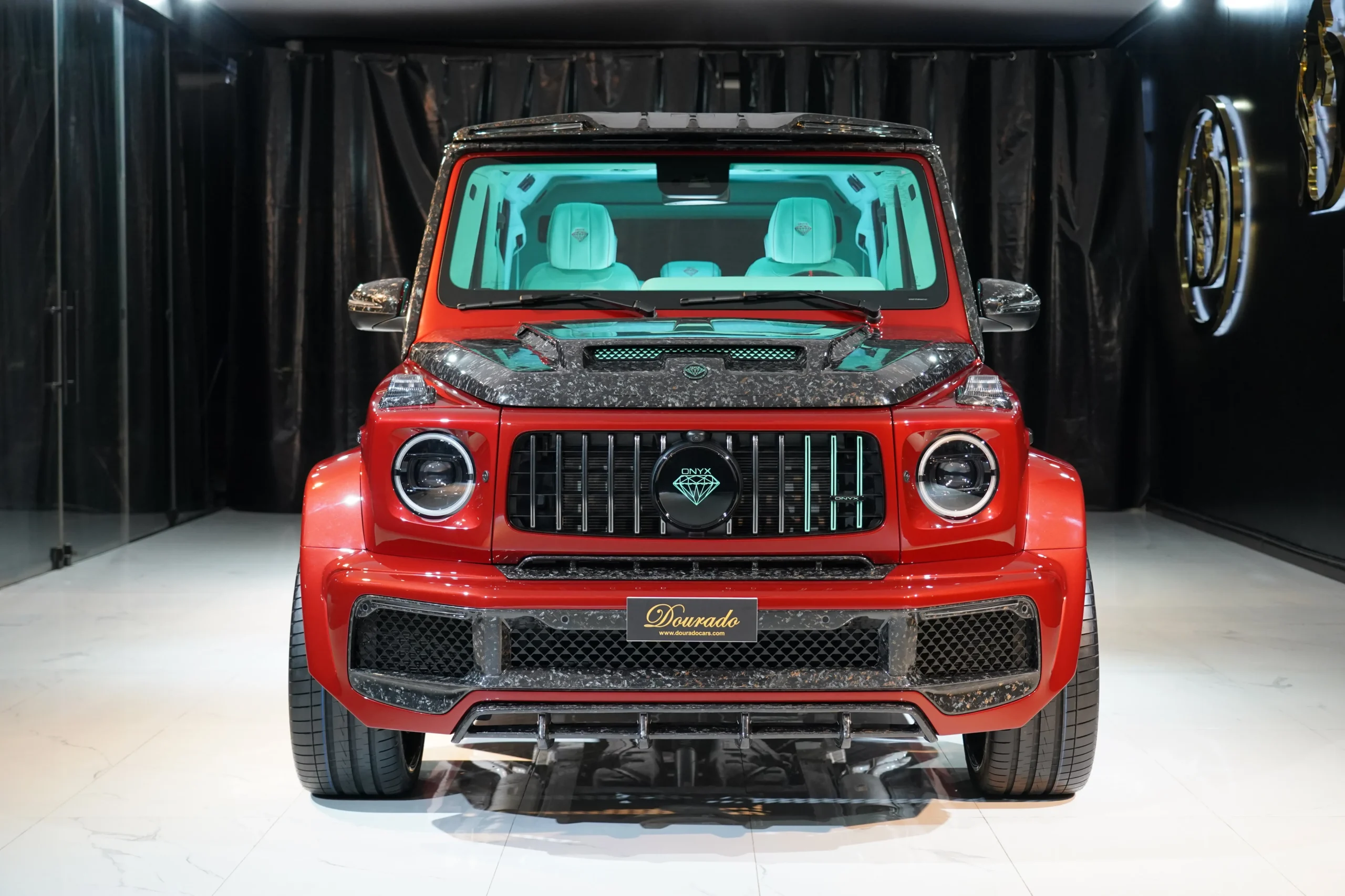 First-Class onyx concept in the Next-Level