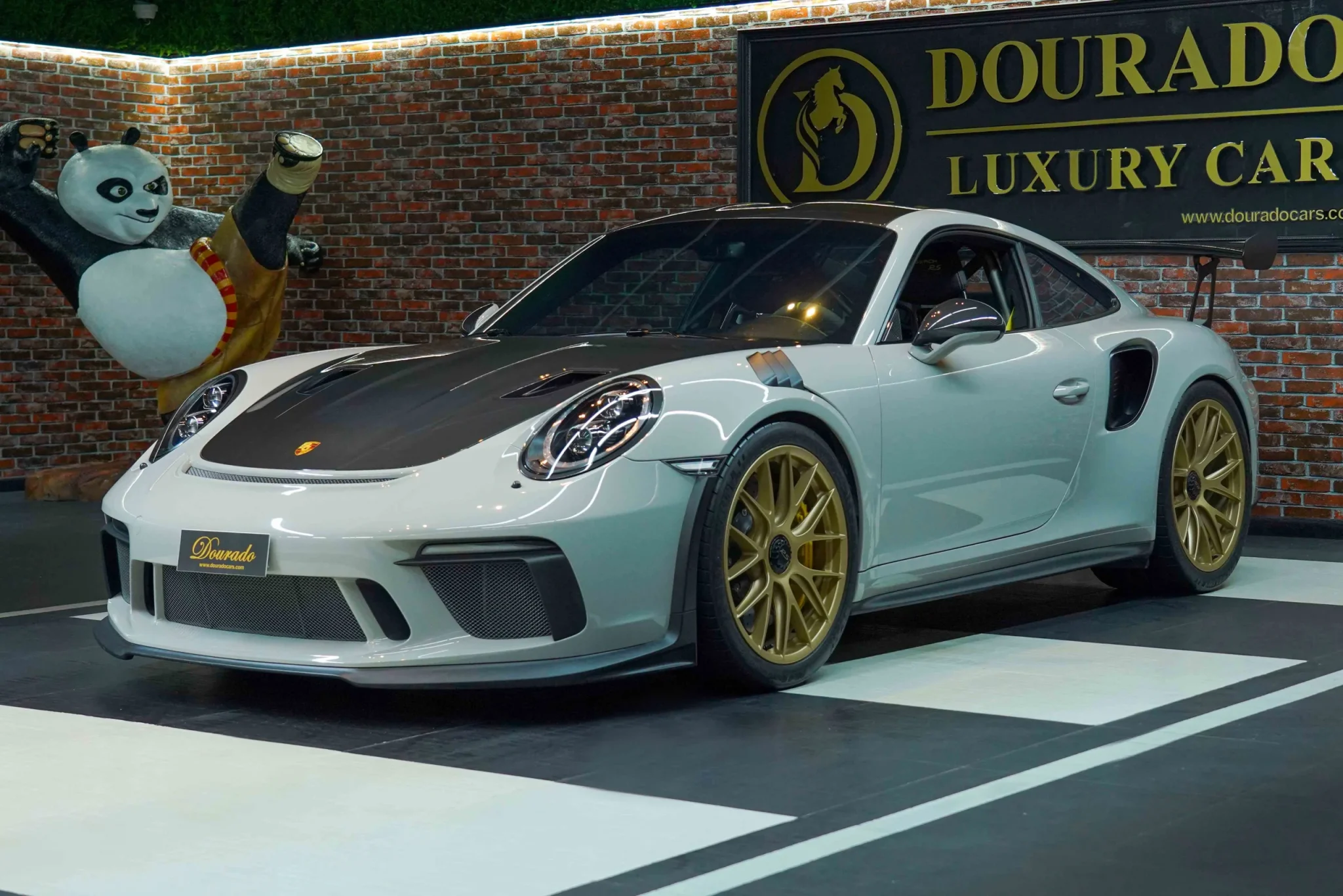 Definitive Exciting Guide in the Tailored GT3 RS
