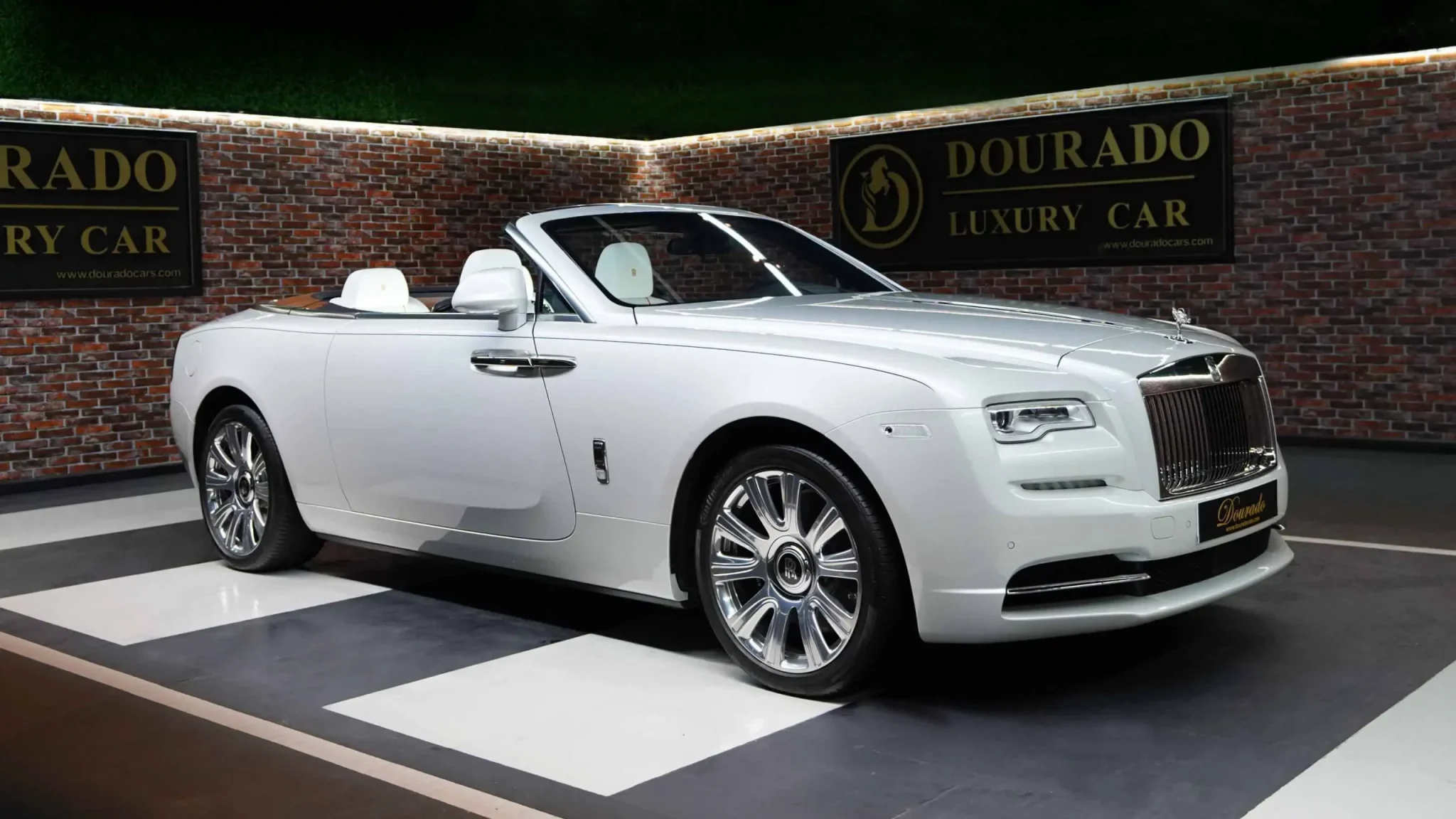Unstoppable Elite Guide: Rolls-Royce Dawn in