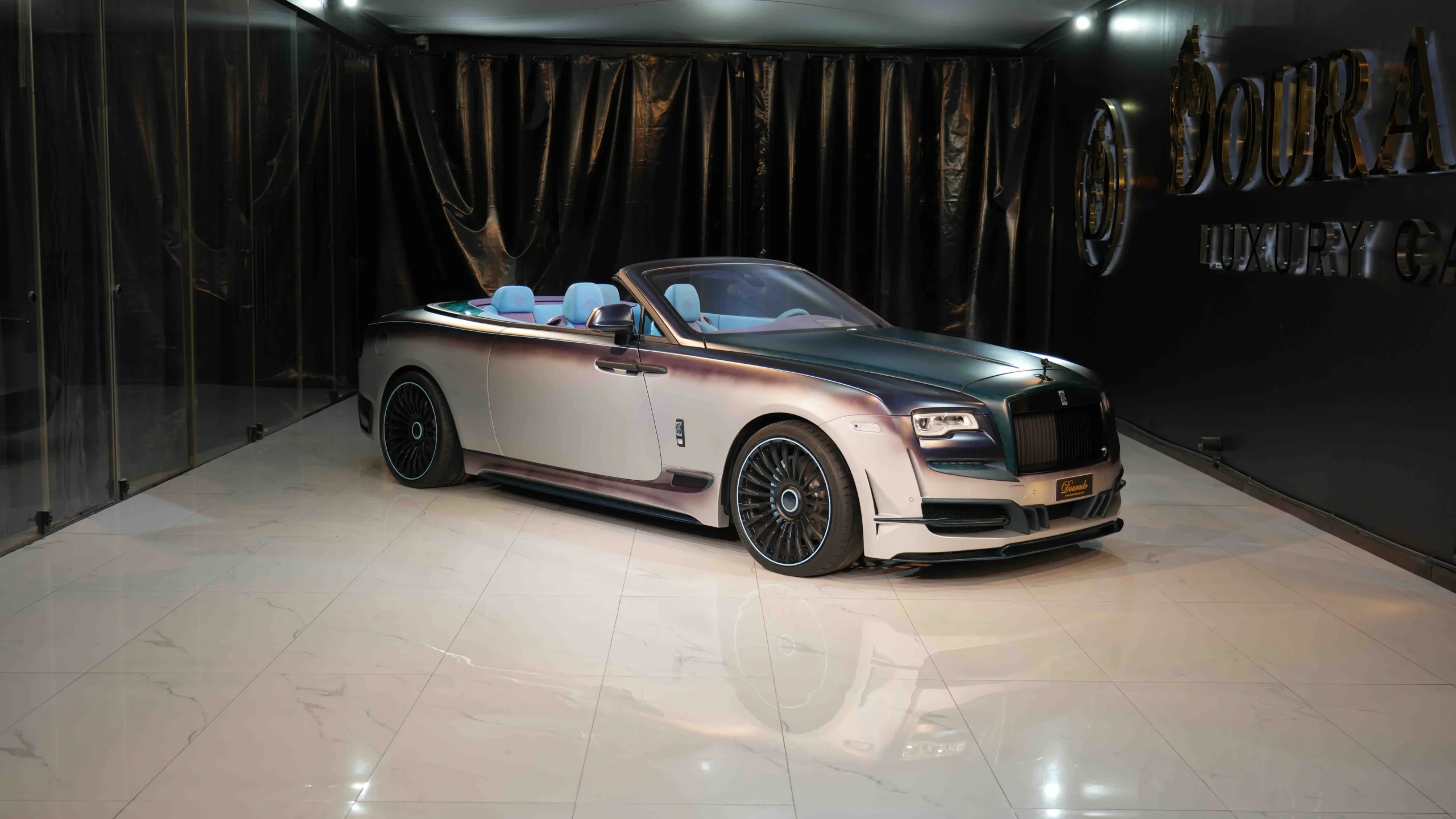 Impressive Luxury in the Best Rolls Royce Dawn