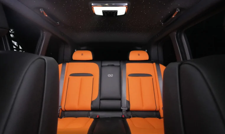 Rolls Royce Cullinan Black Badge for sale in dubai 12