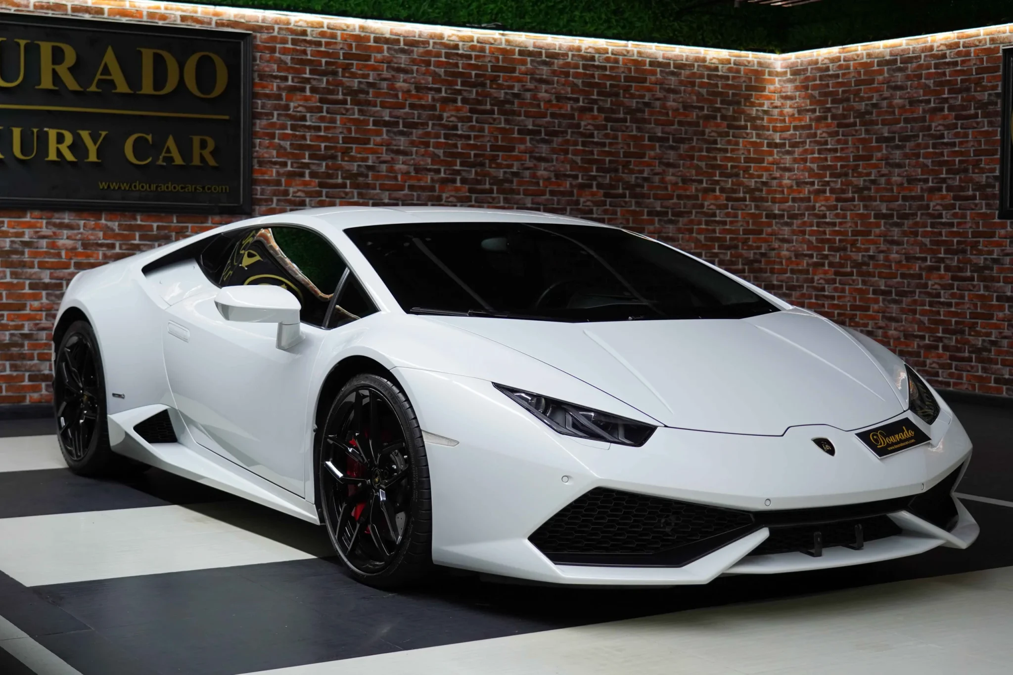 Epic Ultimate best in the flagship lamborghini