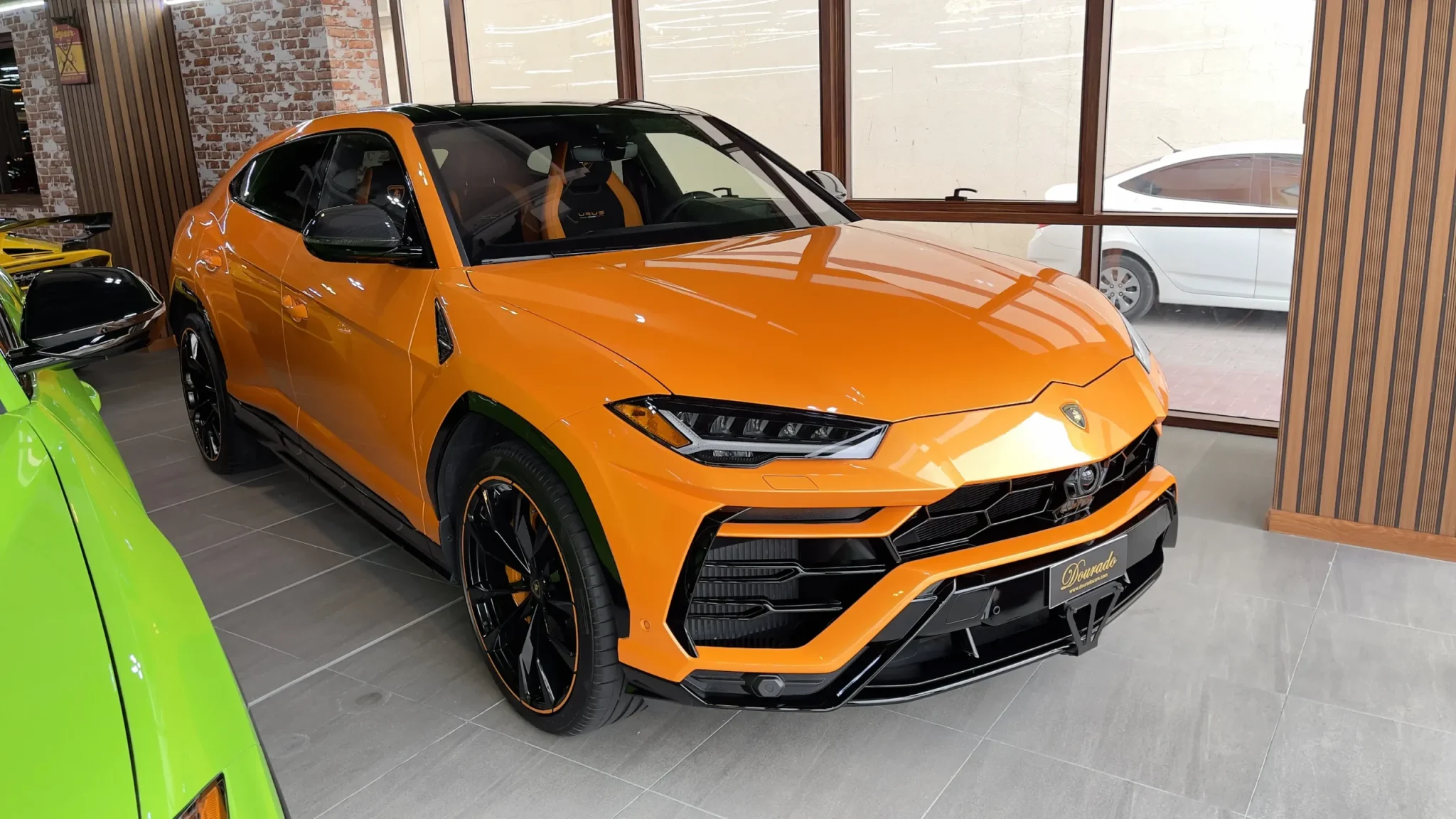Ultimate Thrill in the Tailored Lamborghini Urus