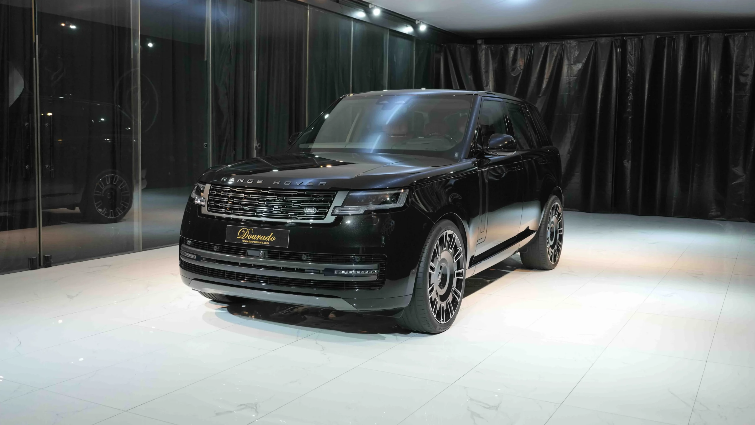 Dominant Luxury in the autobiography Range Rover