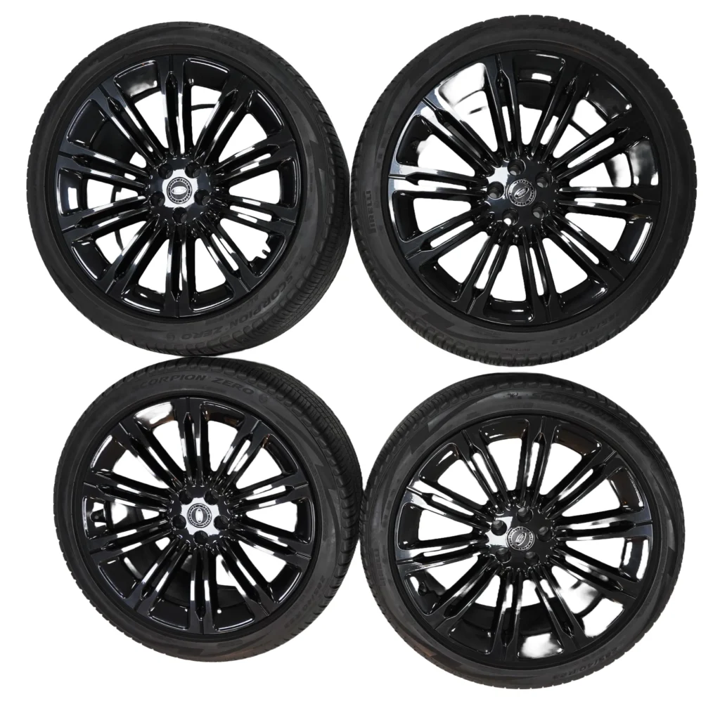 Land Rover Range Rover Vogue Wheels Rims Tyres Set OEM M8E21007LA 23″ Alloy – Gloss Black for sale in dubai