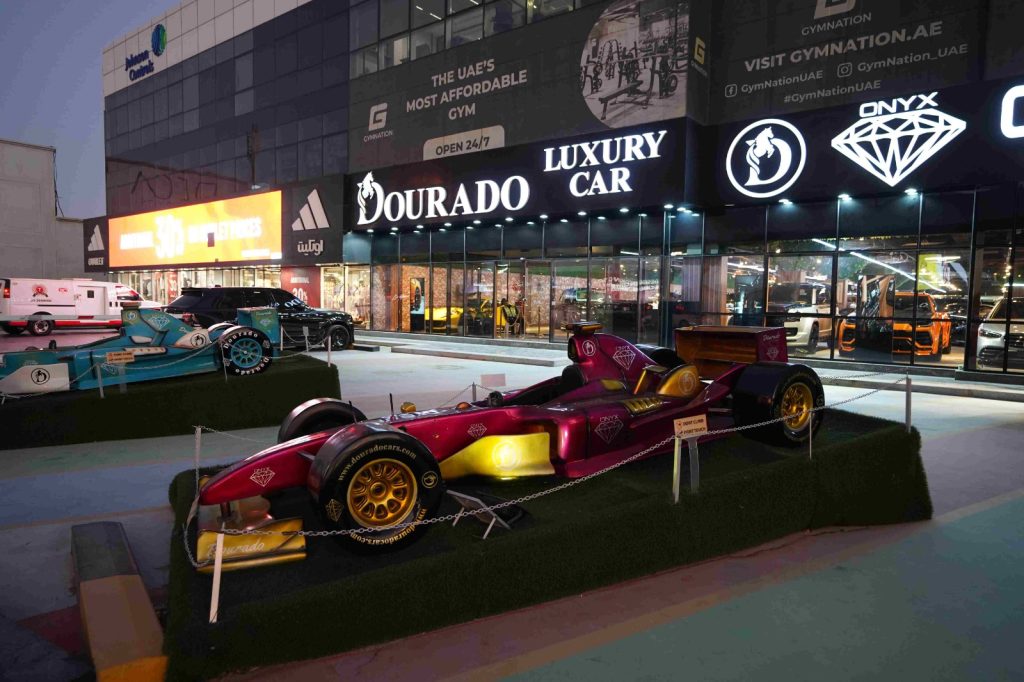 Showroom Image outside